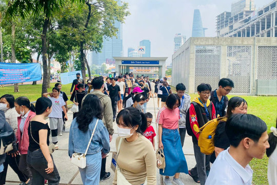 TP.HCM miễn phí vé Metro cho người dân ngày 2/7