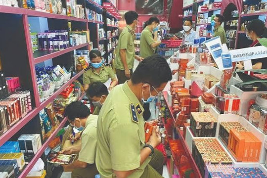 Truy tố các bị can trong vụ sản xuất mỹ phẩm giả quy mô lớn
