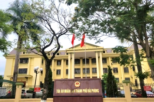 Xây dựng TAND hai cấp TP Hải Phòng theo tinh thần “Vì nhân dân phục vụ”