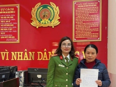Công an hai địa phương phối hợp giúp công dân nhận lại tiền chuyển nhầm