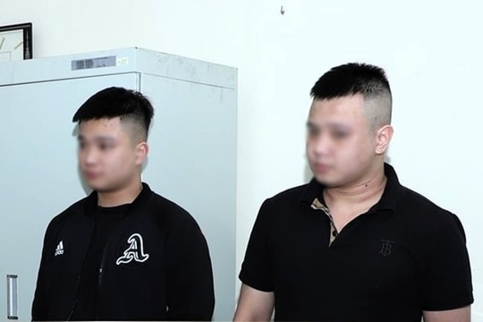 Bắt giữ 2 anh em ruột trốn truy nã