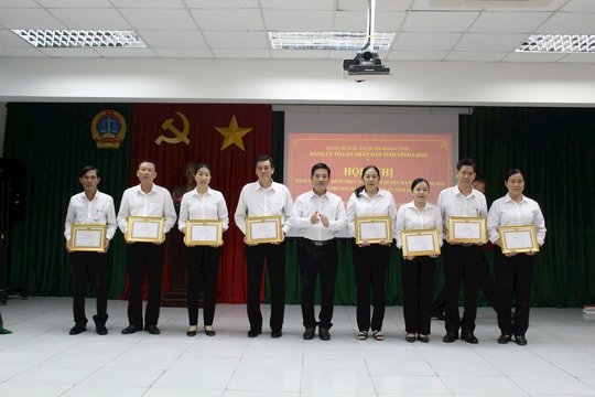Đảng bộ TAND tỉnh Vĩnh Long hoàn thành xuất sắc nhiệm vụ năm 2025