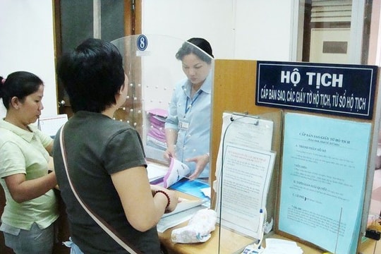 Từ 15/1, không bắt buộc nộp giấy tờ bản giấy khi đăng ký hộ tịch