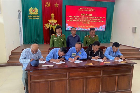 Nâng cao ý thức ATGT cho chủ xe xích lô, xe ba bánh
