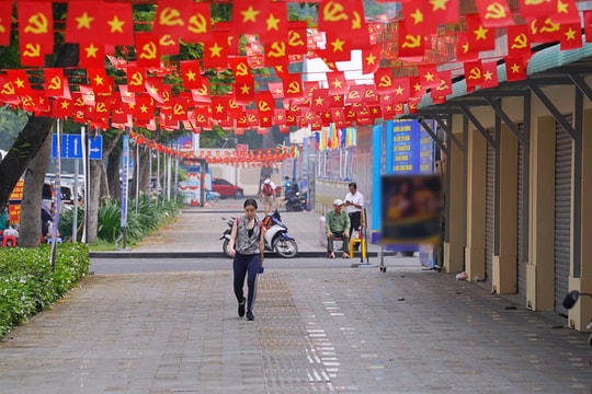 TP.HCM rực rỡ cờ hoa trước Đại hội XIV của Đảng