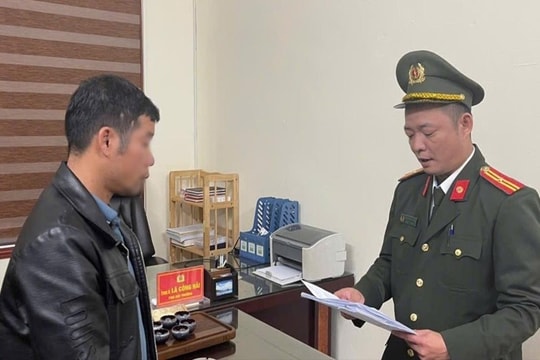 Khởi tố người đàn ông tàng trữ trái phép súng nén hơi