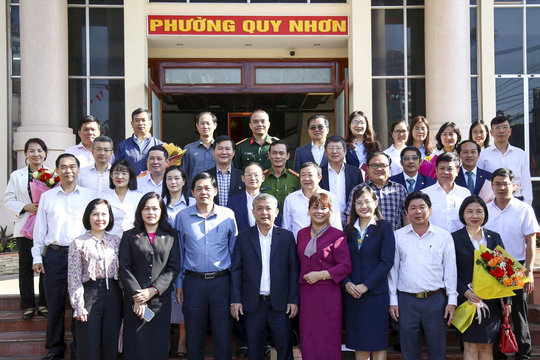 Gia Lai: Phường Quy Nhơn tiếp nhận 11 tổ chức đảng từ các tổng công ty, ngân hàng