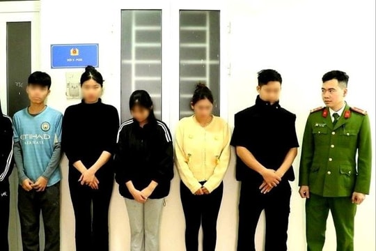 Triệt phá ổ nhóm lừa đảo bằng hình thức “cào vé số may mắn”