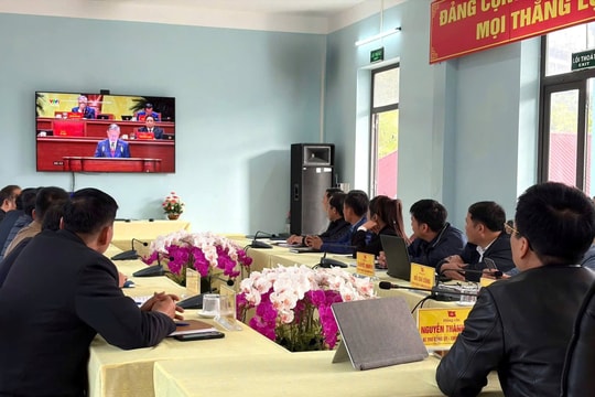 Lào Cai: Người dân theo dõi lễ khai mạc Đại hội XIV của Đảng để thấy được sự đổi thay và khát vọng phát triển hùng cường của dân tộc