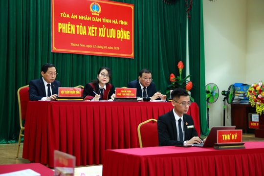 Xét xử lưu động vụ án sử dụng trái phép vũ khí quân dụng