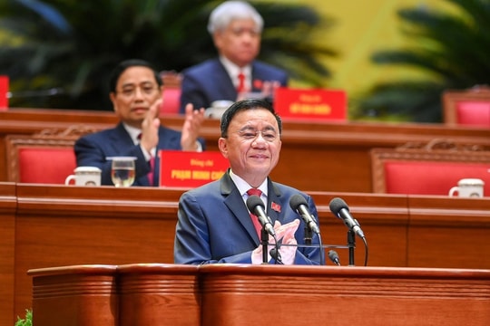 Ông Trần Cẩm Tú tiếp tục làm Thường trực Ban Bí thư khóa XIV