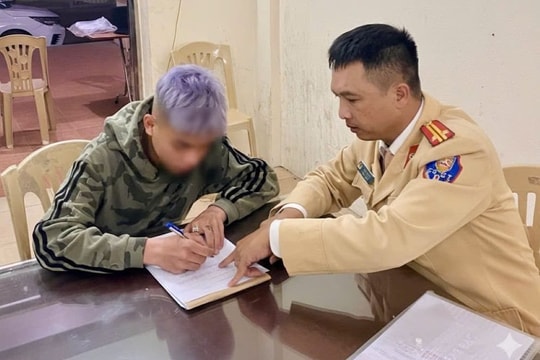 Kết đắng cho nam thanh niên “đánh võng” trên đường