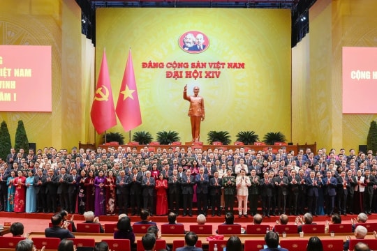 Đoàn kết, thống nhất, vững bước trên chặng đường phát triển mới