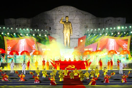Đặc sắc chương trình nghệ thuật “Tự hào Đảng quang vinh”