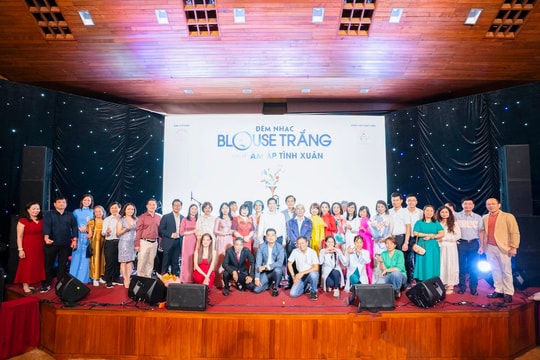 Gần 700 triệu đồng lan tỏa yêu thương từ đêm nhạc “Blouse Trắng”