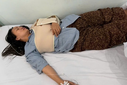 Một phụ nữ nhập viện sau khi bị hành hung bằng thùng nhựa