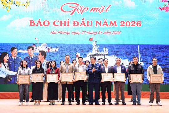Lan tỏa hình ảnh "Bộ đội Cụ Hồ - Người chiến sĩ Cảnh sát biển"