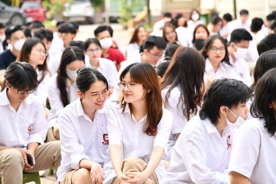 Gần 15.200 cán bộ coi thi tốt nghiệp THPT năm 2026 tại Hà Nội