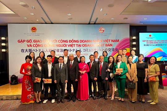 TP.HCM họp mặt 1.000 kiều bào mừng Xuân Bính Ngọ 2026