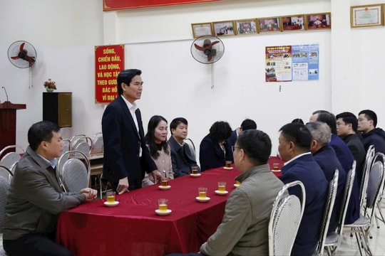 Bí thư Tỉnh ủy Lạng Sơn kiểm tra công tác bầu cử