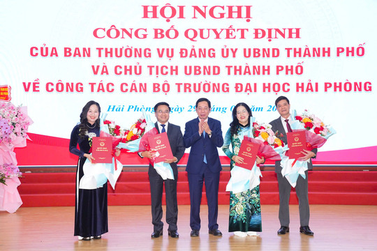Bổ nhiệm Hiệu trưởng, các Phó Hiệu trưởng Trường Đại học Hải Phòng
