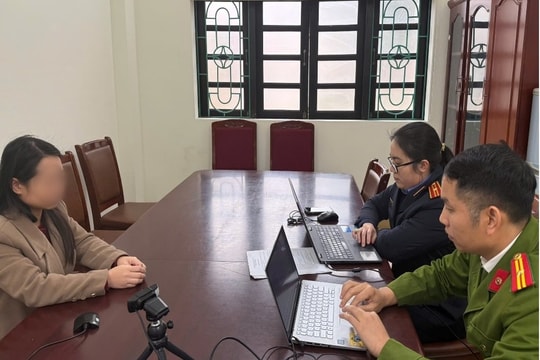 Giả cán bộ đất đai, lừa làm sổ đỏ và xin việc, chiếm đoạt gần một tỷ đồng