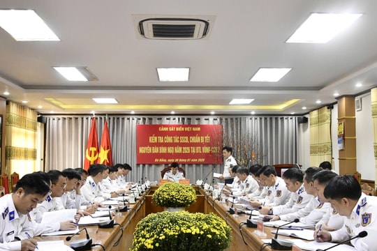 Cảnh sát biển Việt Nam kiểm tra công tác sẵn sàng chiến đấu