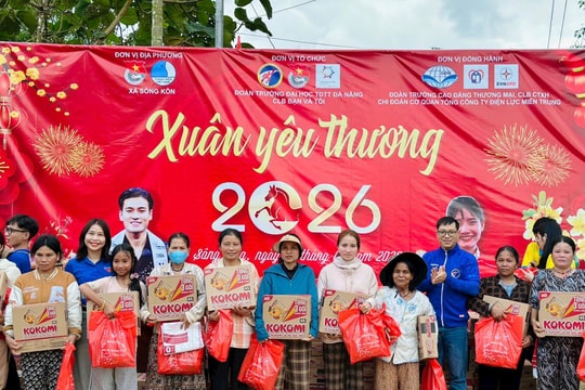 Sông Kôn đón Tết yêu thương