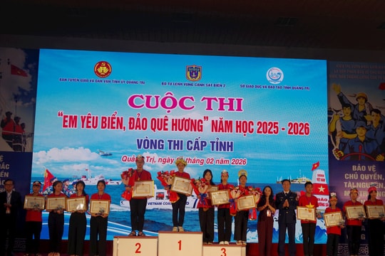 Sôi nổi Cuộc thi “Em yêu biển, đảo quê hương” tại Quảng Trị