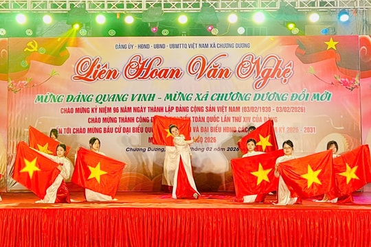 Rực rỡ đêm liên hoan văn nghệ chào Xuân mới