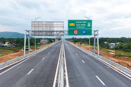 Cao tốc Bắc – Nam: Nên gỡ “nút thắt” nghiệm thu để không lãng phí nguồn lực
