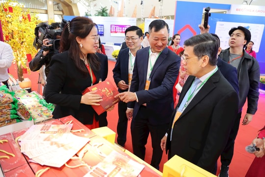 TP.HCM mang “Xuân sắc phương Nam” đến Hà Nội
