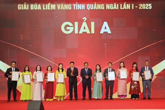 Trao Giải Báo chí về xây dựng Đảng tỉnh Quảng Ngãi