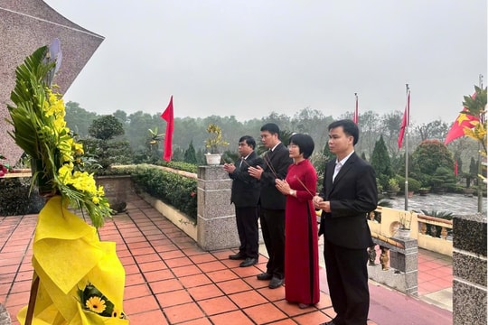 Chi bộ TAND khu vực 3 – Huế viết tiếp truyền thống vẻ vang của Đảng trong kỷ nguyên mới