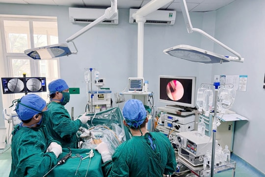 Thoát vị đĩa đệm tuổi thiếu niên - hồi chuông từ thực tế