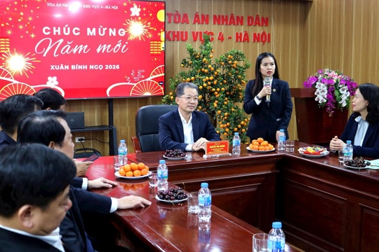 Chánh án TANDTC Nguyễn Văn Quảng thăm, chúc Tết TAND khu vực 4 – Hà Nội