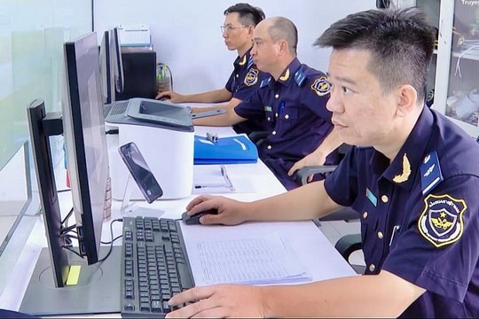 Hải quan làm việc 24/7 để đẩy nhanh thông quan thực phẩm nhập khẩu