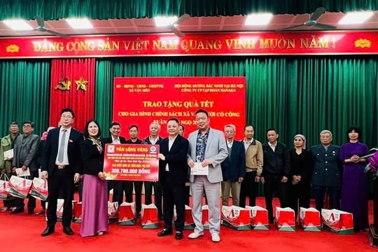 Trao tặng gần 3 tỷ đồng quà Tết cho các hộ gia đình chính sách trên địa bàn tỉnh Bắc Ninh