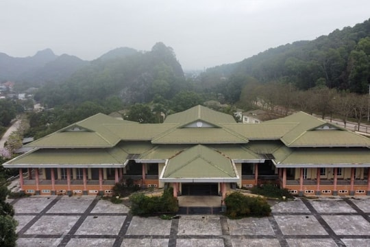 Trộm đột nhập Trung tâm Hội nghị 160 tỷ đồng