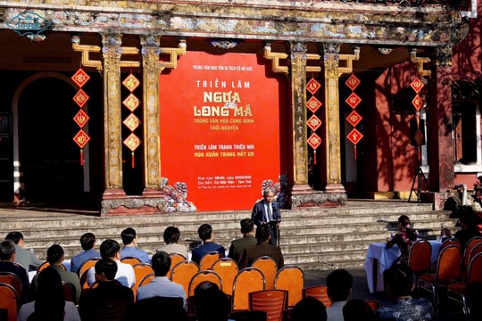 Ngựa và Long mã “thức giấc” giữa Hoàng thành Huế, mở màn chuỗi sự kiện văn hóa Xuân 2026