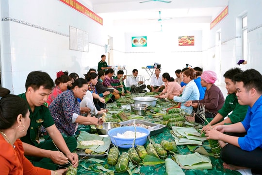 Bộ đội Biên phòng Tây Ninh mang Xuân đến biên cương