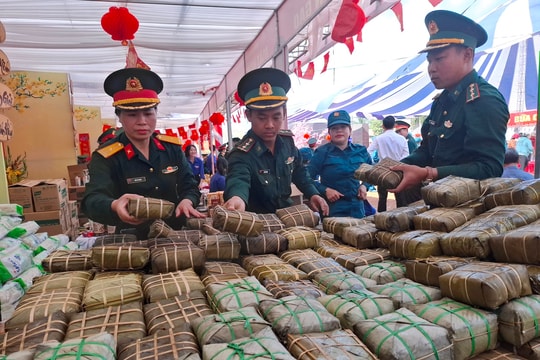 Rộn ràng "Tết Quân - Dân"