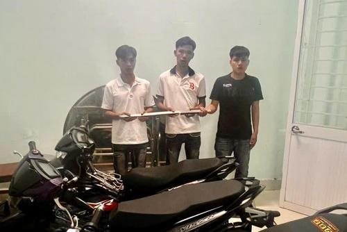 Khởi tố nhóm đối tượng sử dụng hung khí gây rối trật tự công cộng