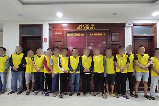 Đường dây cá độ bóng đá gần nghìn tỷ đồng bị triệt phá