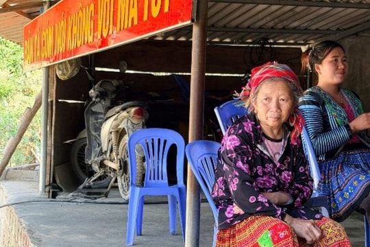 Đẩy lùi ma túy ở bản Tà Cóm