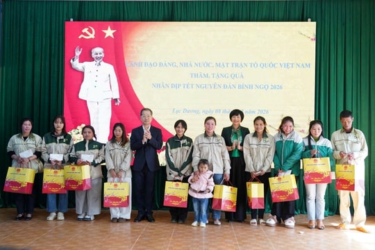 Chánh án Tòa án nhân dân tối cao thăm, chúc Tết tại tỉnh Lâm Đồng