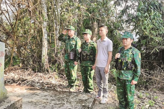 Những "cột mốc sống" nơi phên giậu Tổ quốc