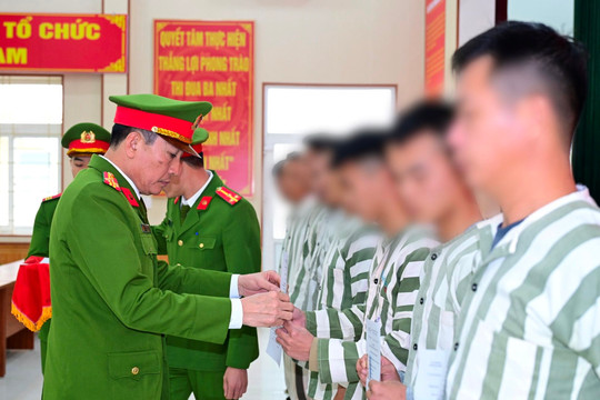 Hải Phòng giảm thời hạn chấp hành hình phạt tù cho 97 phạm nhân dịp Tết