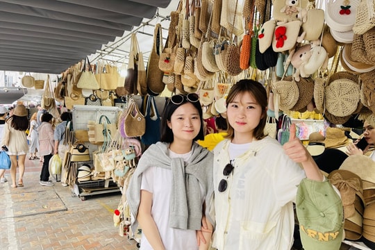 Việt Nam nổi lên trong xu hướng du lịch Tết của người Hàn