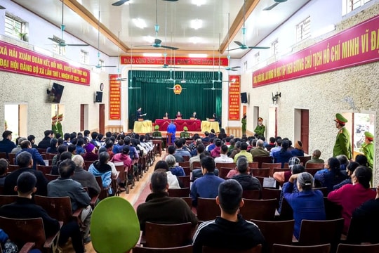 TAND tỉnh Ninh Bình xét xử lưu động vụ án buôn bán pháo nổ